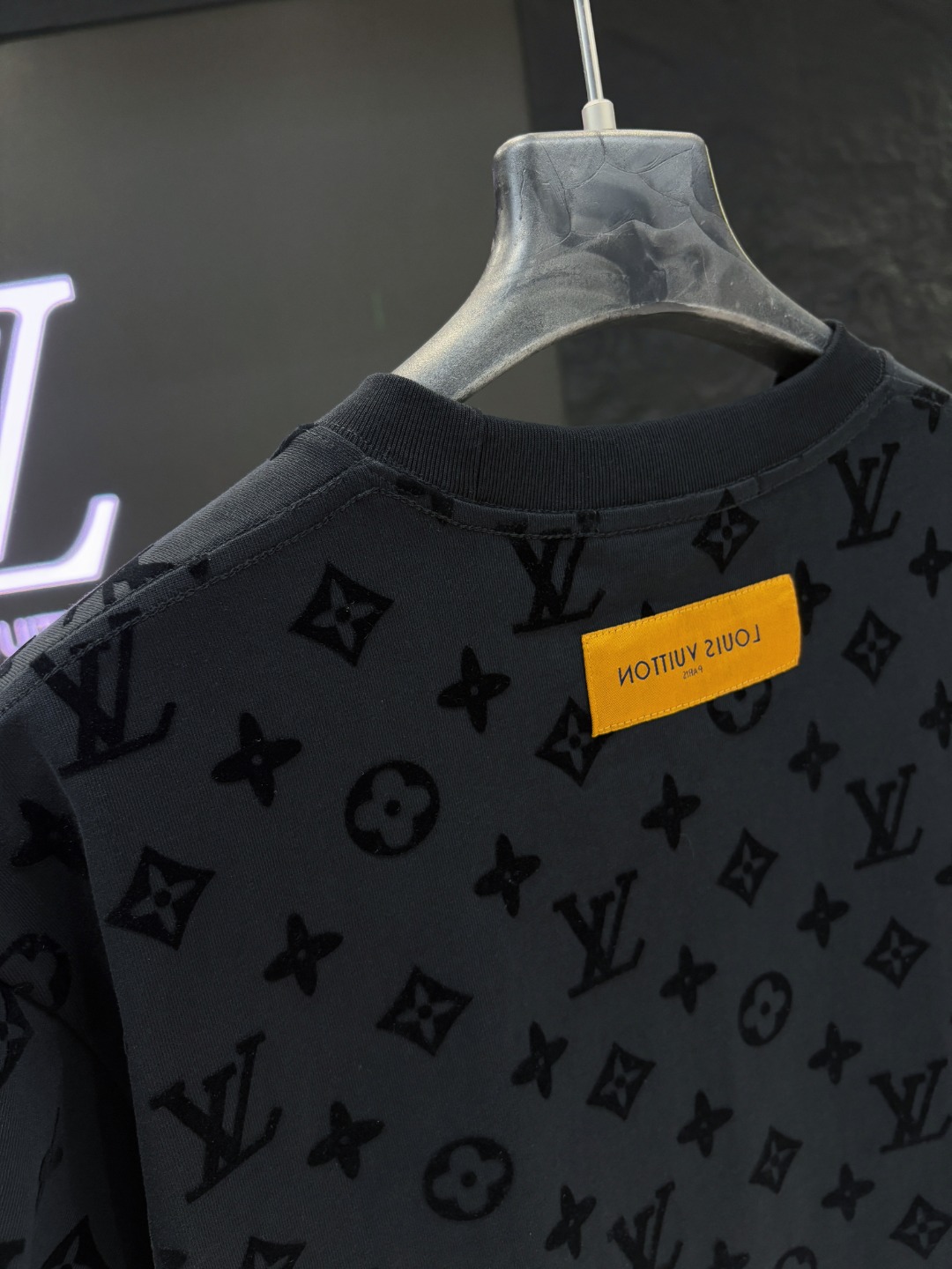 LV T-shirts-2286