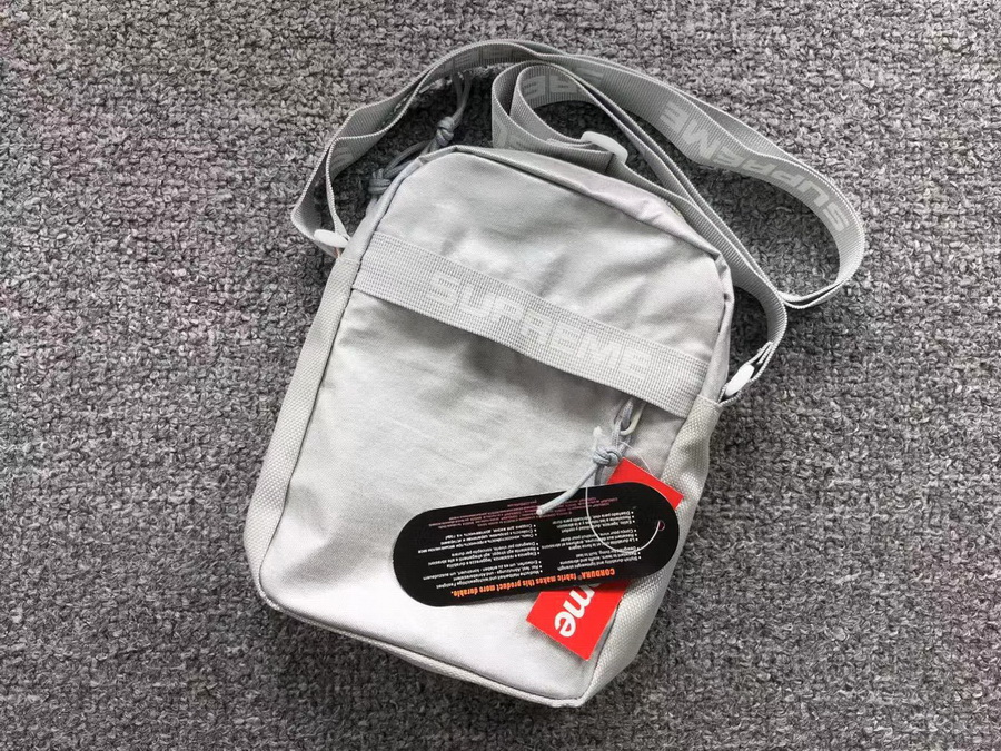 Supreme bag-020