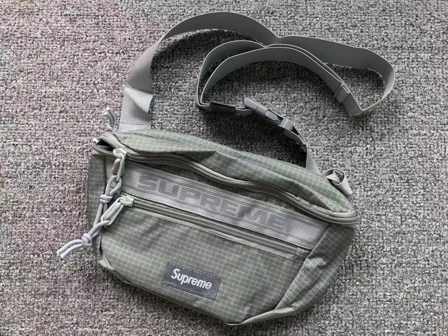 Supreme waist bag-001