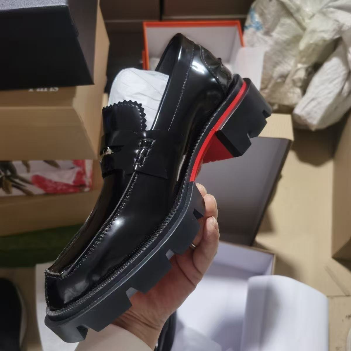 CL Men Shoes-572