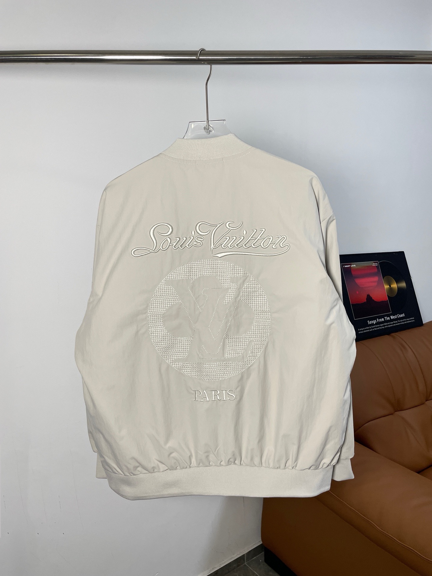 LV Jacket-172