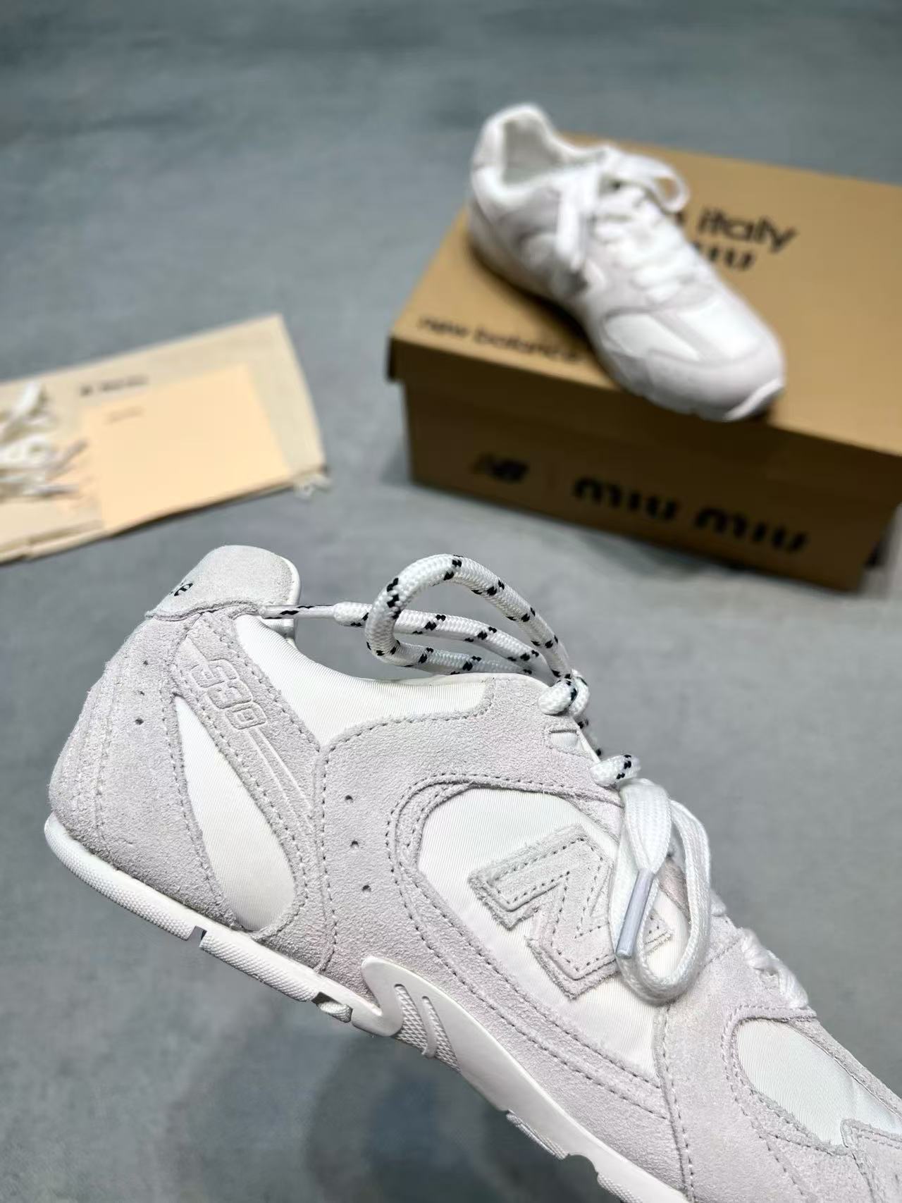 Miu Miu Shoes(AAA)-002