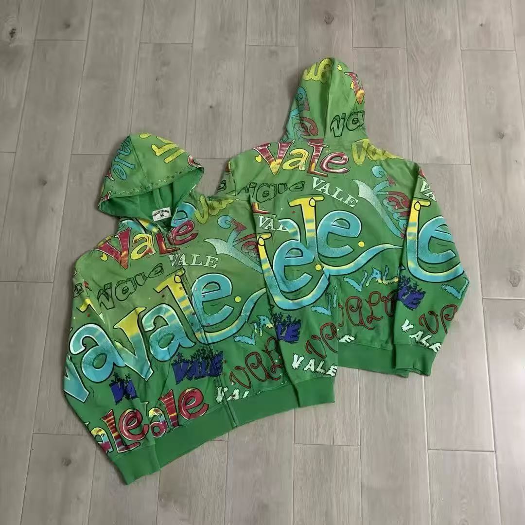 VALE Hoody-117
