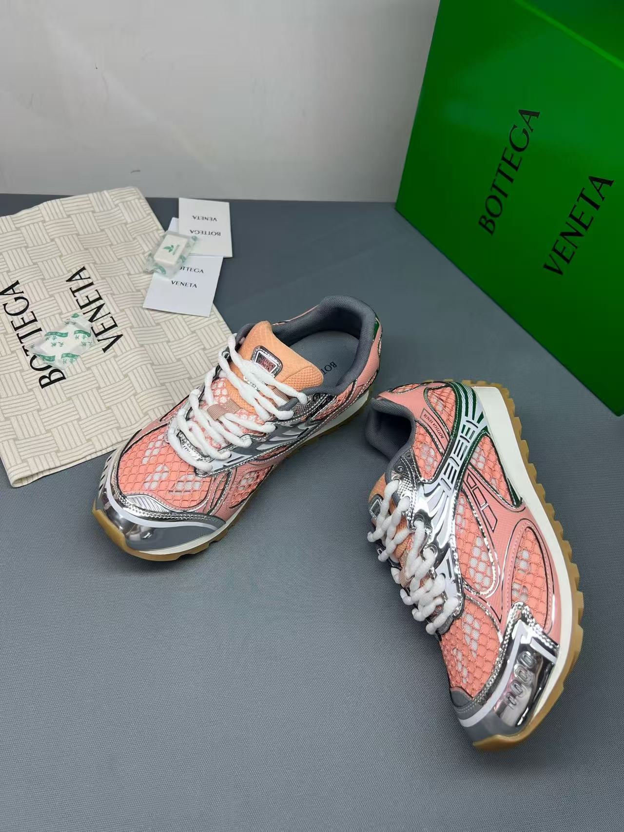 Bottega Veneta Shoes(AAA)-070