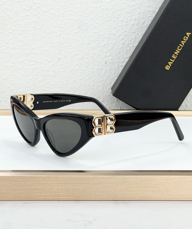 BALENCIAGA Sunglasses(AAAA)-037
