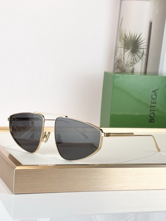 BOTTEGA VENETA Sunglasses(AAAA)-086