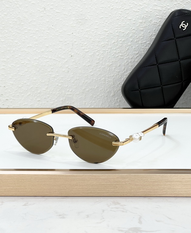 CHANEL Sunglasses(AAAA)-1810