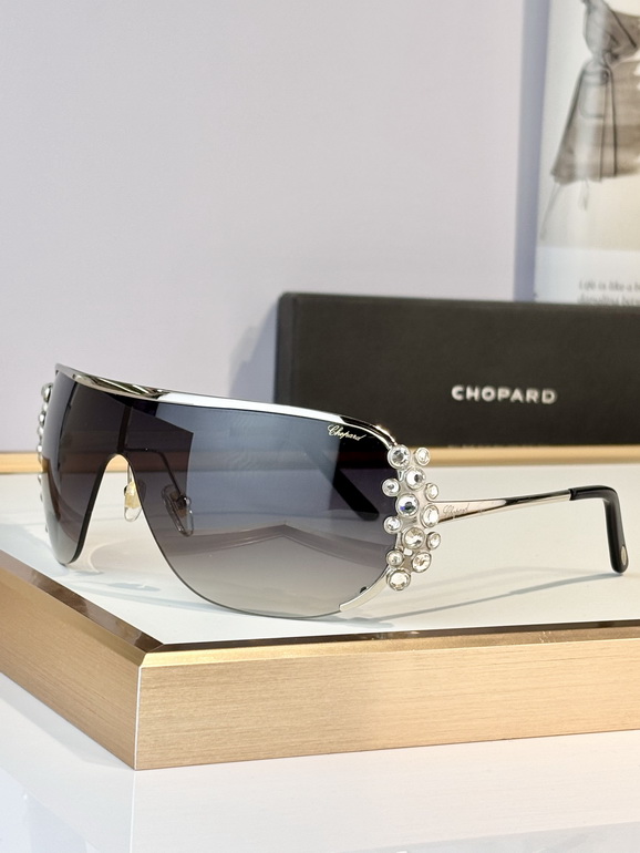 CHOPARD Sunglasses(AAAA)-373