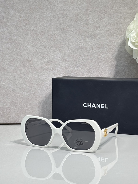 CHANEL Sunglasses(AAAA)-2318