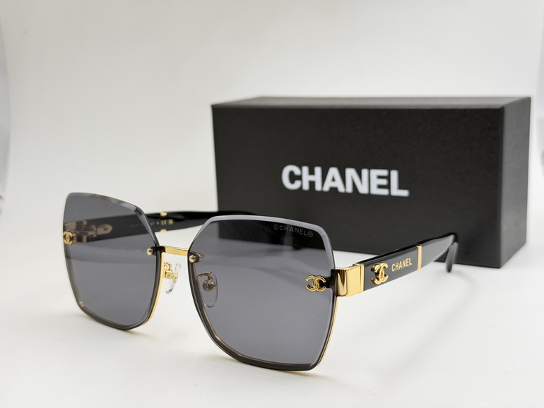 CHANEL Sunglasses(AAAA)-2237