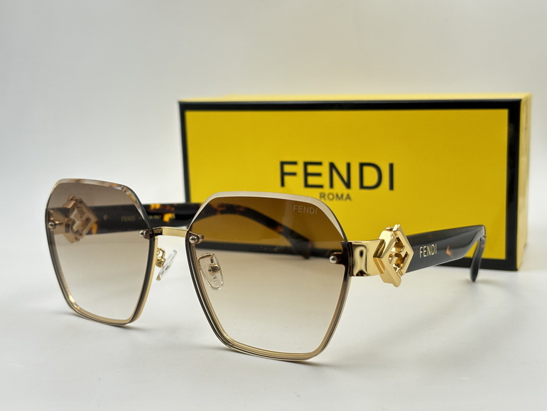 FENDI Sunglasses(AAAA)-022