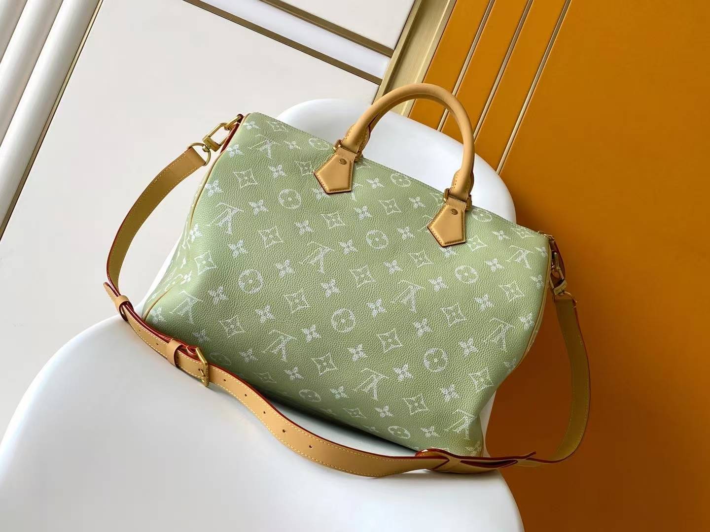 LV Bag-NFC(AAA)-749