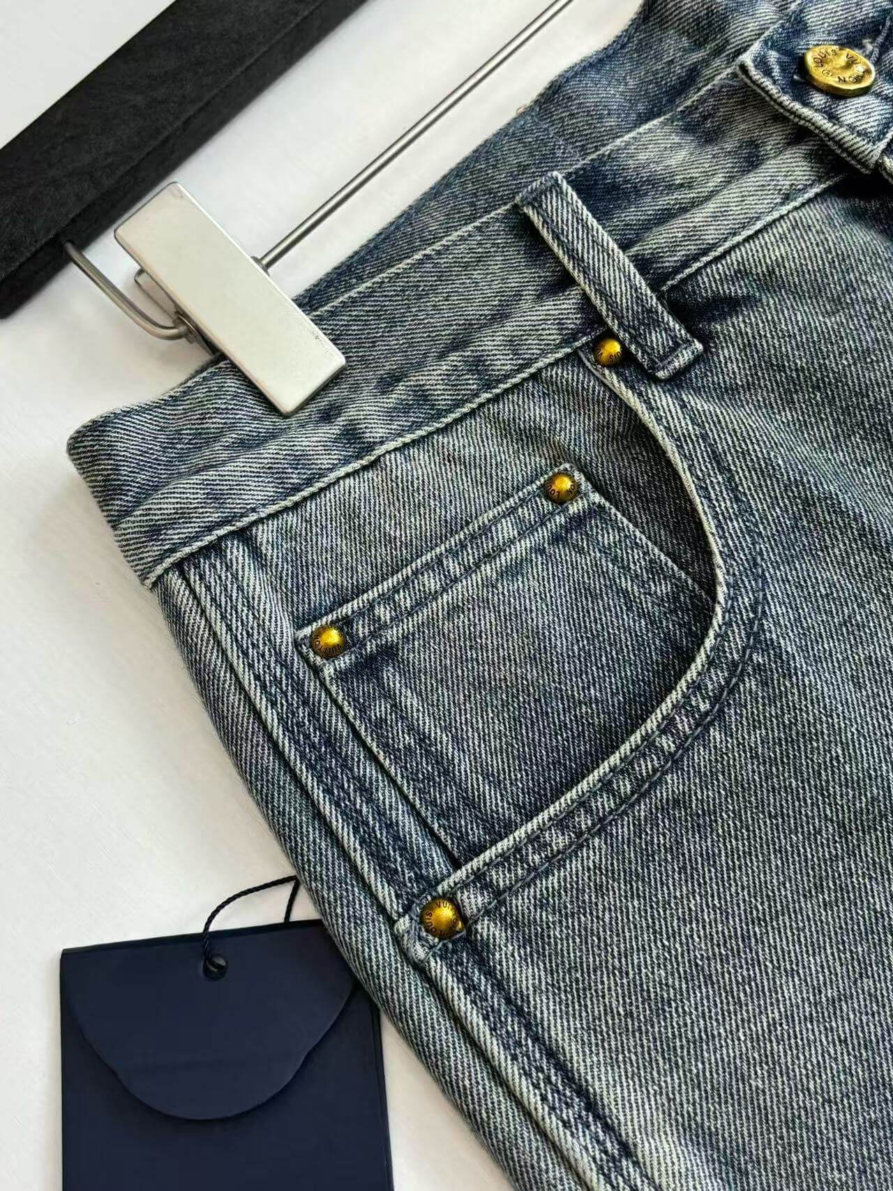 LV Shorts Jeans-005