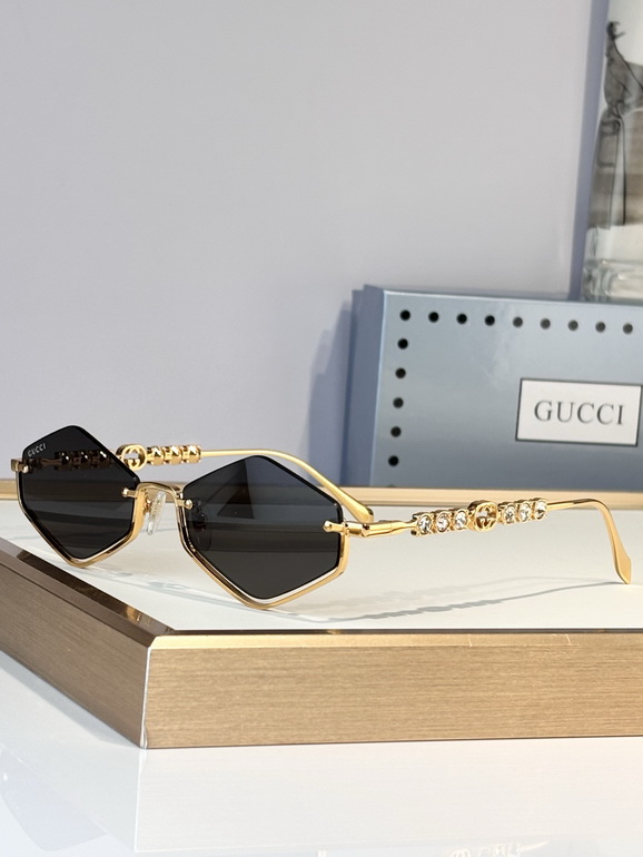 GUCCI Sunglasses(AAAA)-1869
