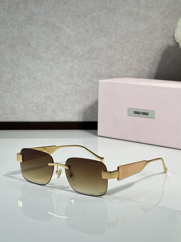MIUMIU Sunglasses(AAAA)-871