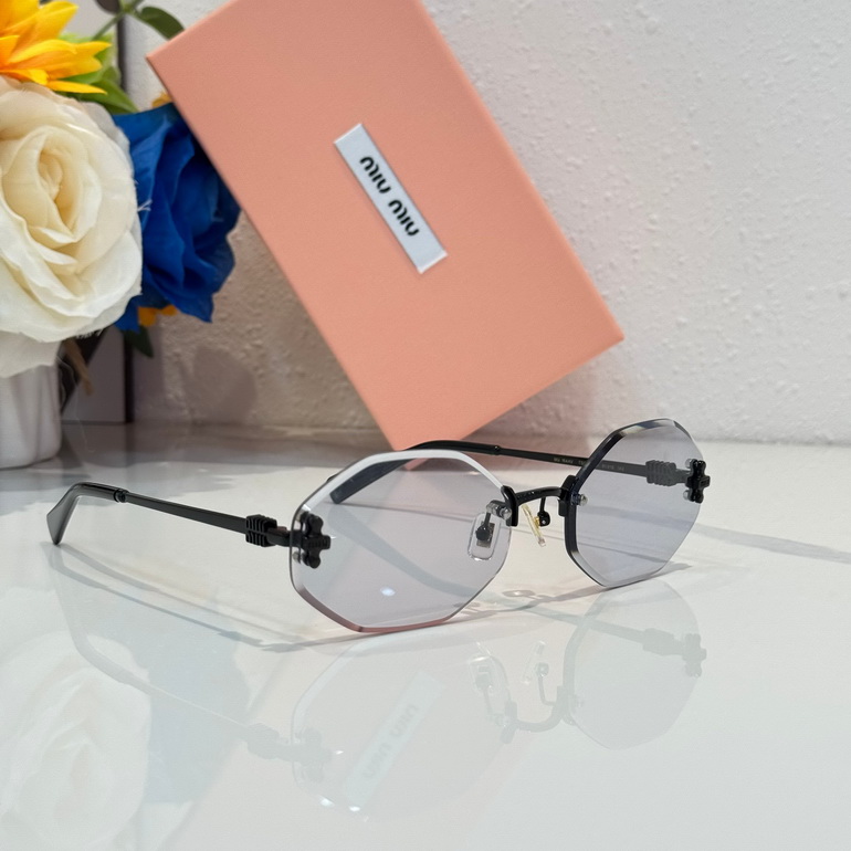 MIUMIU Sunglasses(AAAA)-578