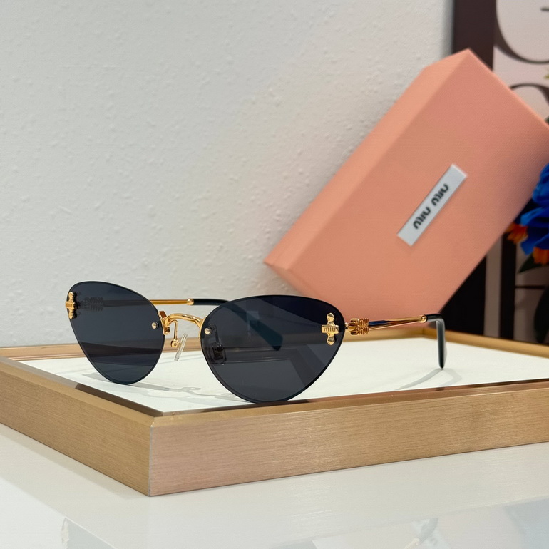 MIUMIU Sunglasses(AAAA)-499