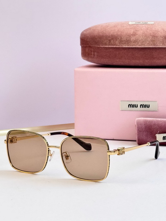 MIUMIU Sunglasses(AAAA)-495