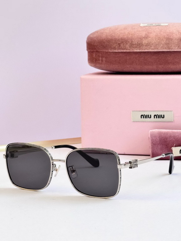 MIUMIU Sunglasses(AAAA)-494