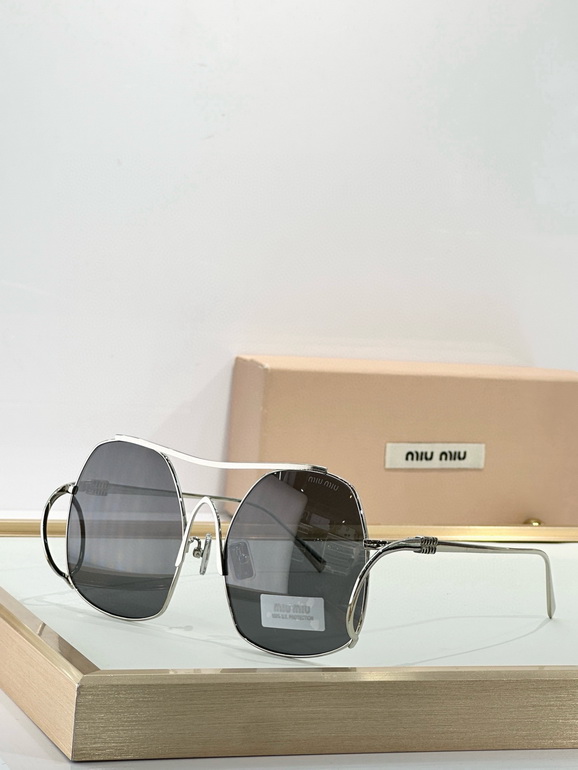 MIUMIU Sunglasses(AAAA)-452