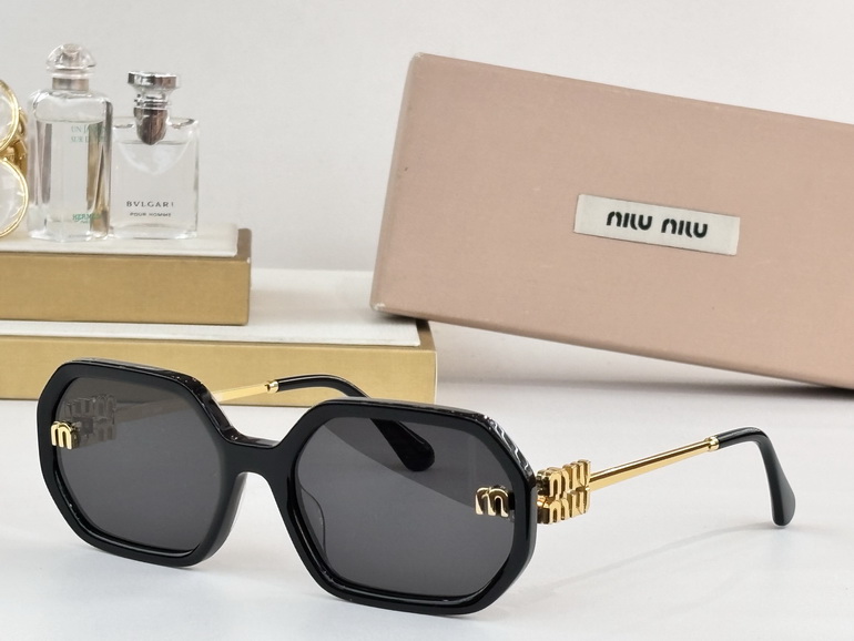 MIUMIU Sunglasses(AAAA)-402