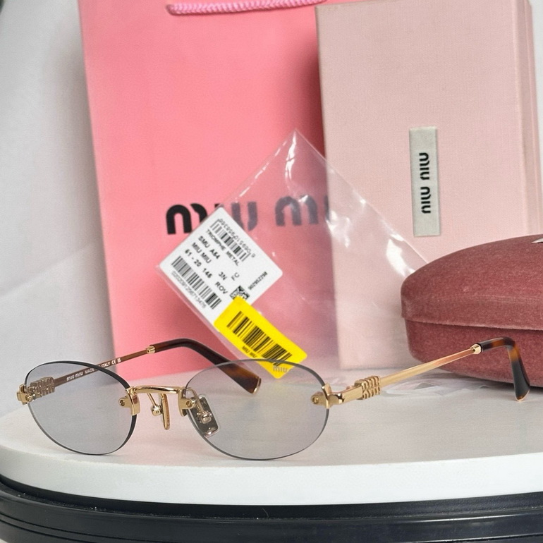 MIUMIU Sunglasses(AAAA)-358