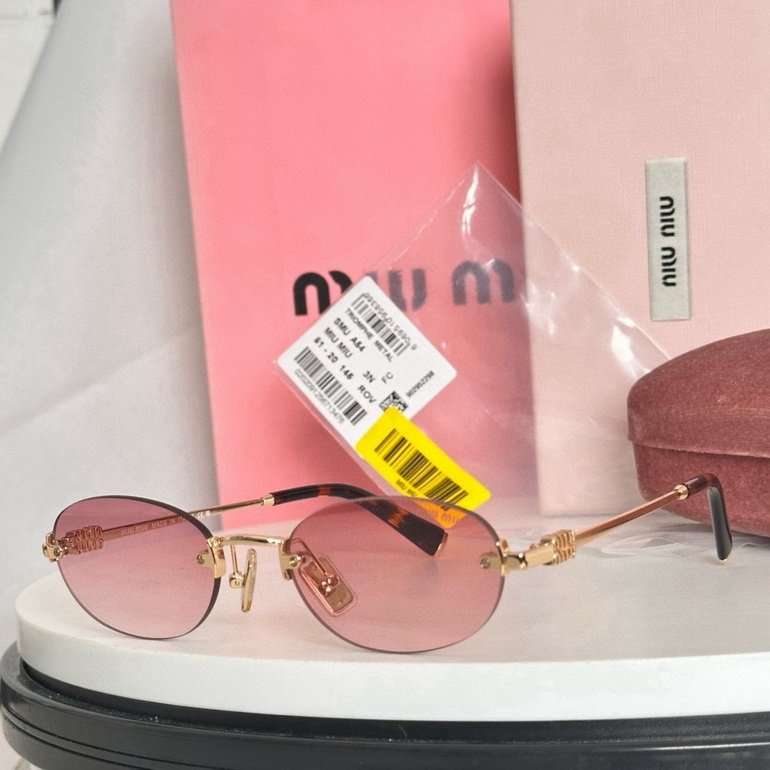 MIUMIU Sunglasses(AAAA)-357