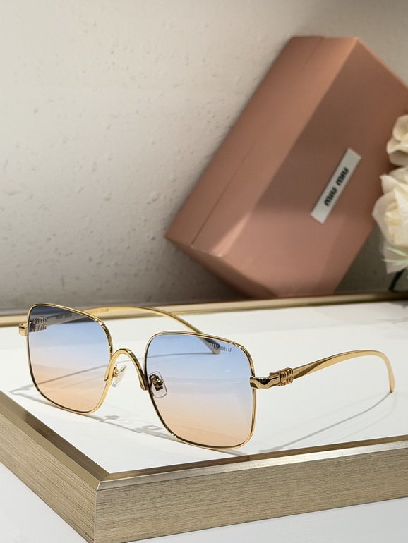 MIUMIU Sunglasses(AAAA)-335