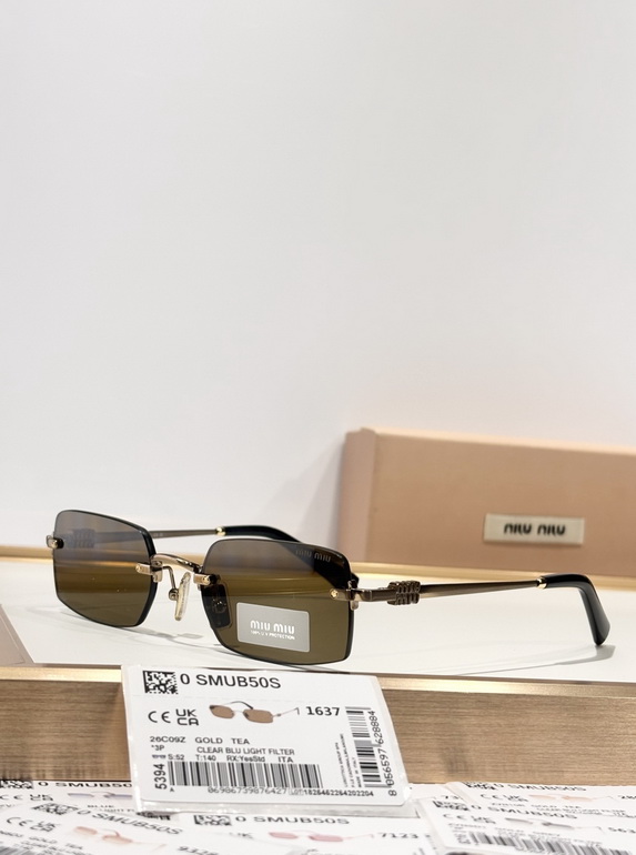 MIUMIU Sunglasses(AAAA)-310
