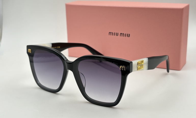 MIUMIU Sunglasses(AAAA)-158