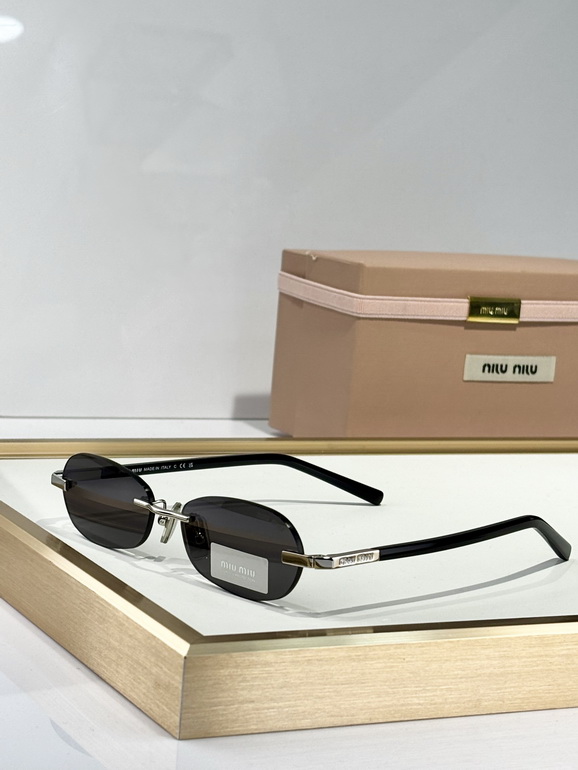 MIUMIU Sunglasses(AAAA)-1822