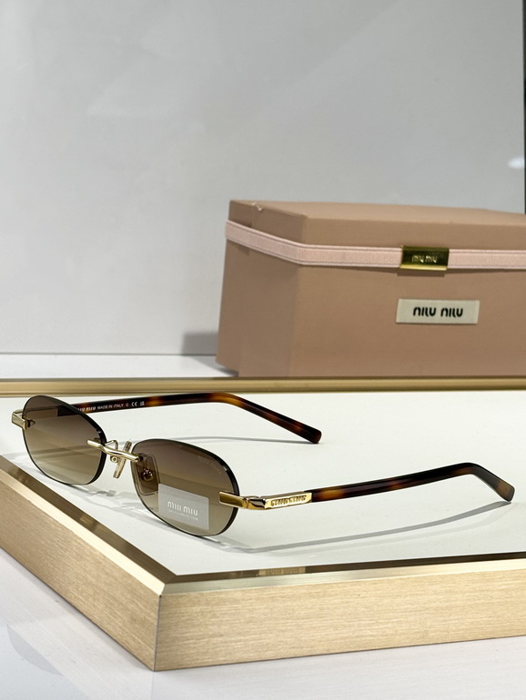 MIUMIU Sunglasses(AAAA)-1820
