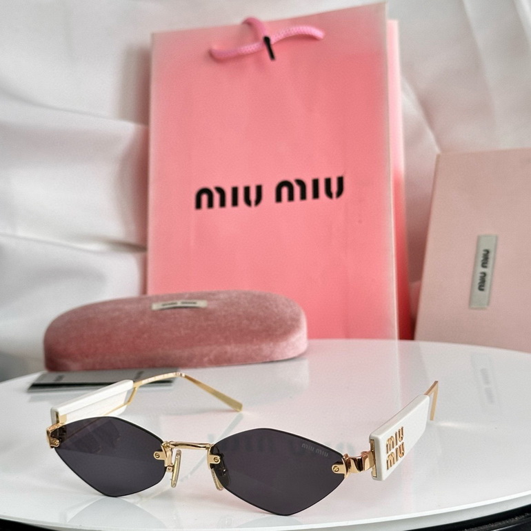 MIUMIU Sunglasses(AAAA)-1512