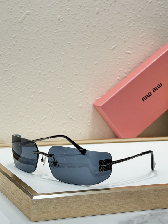 MIUMIU Sunglasses(AAAA)-1126