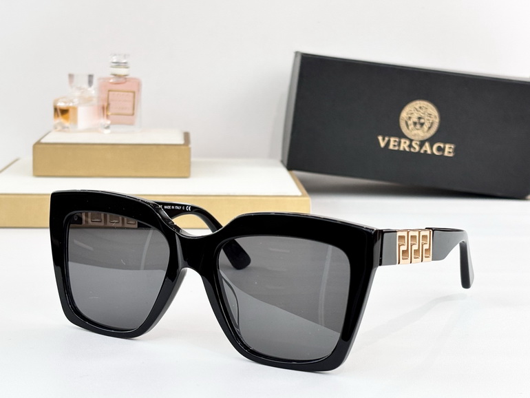 VERSACE Sunglasses(AAAA)-667