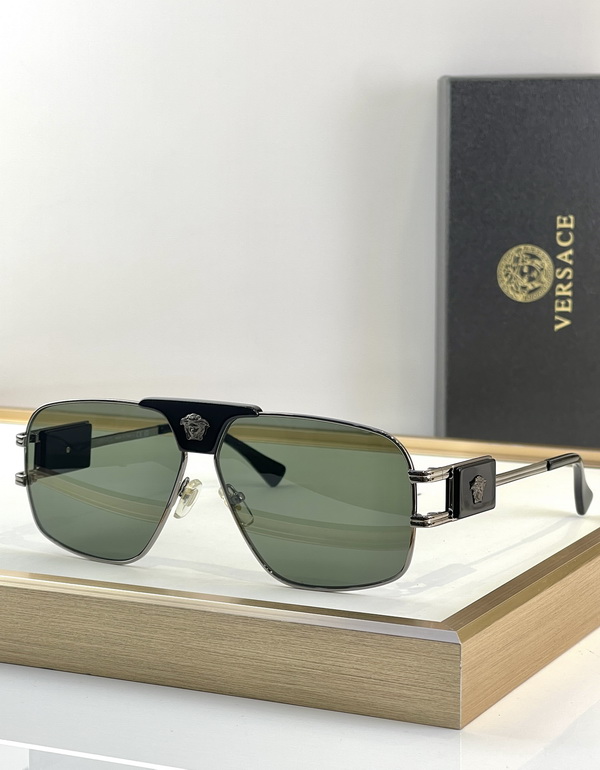 VERSACE Sunglasses(AAAA)-628
