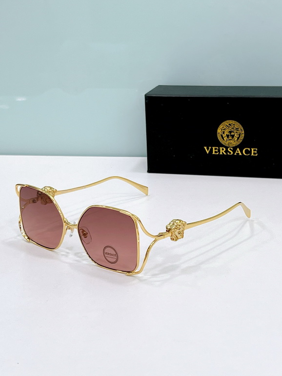 VERSACE Sunglasses(AAAA)-458