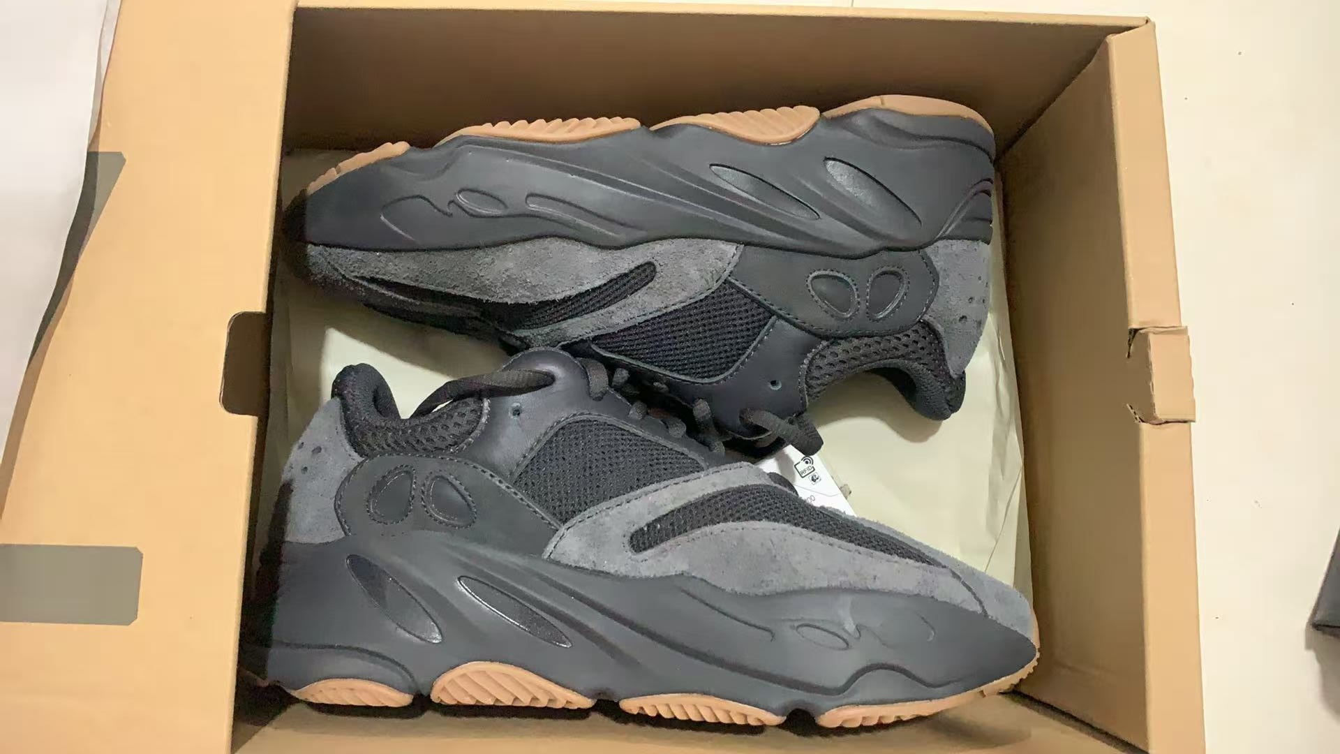 Authentic Adidas Yeezy 700 Utility Black