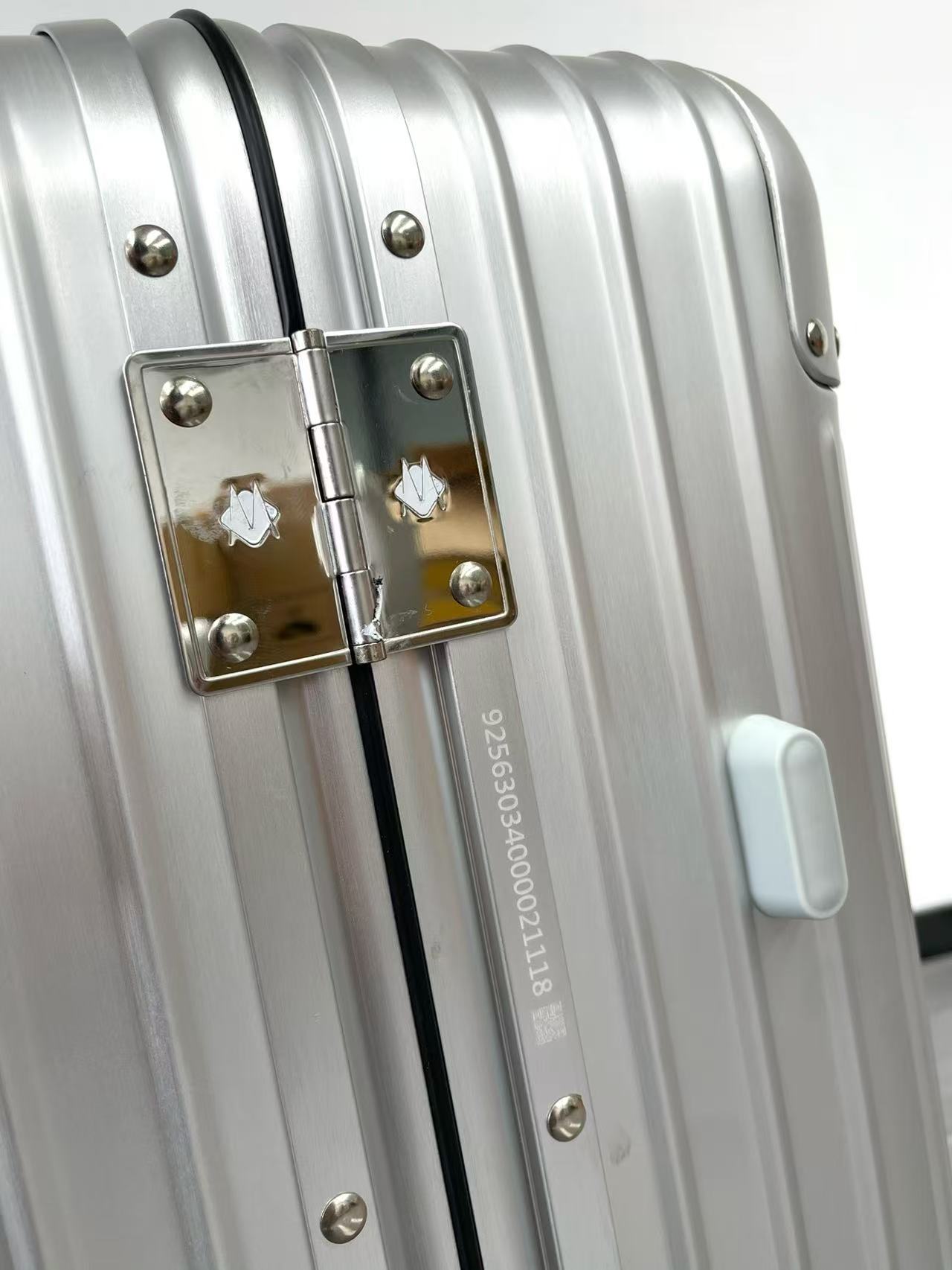 RIMOWA Suitcase(AAA)-002