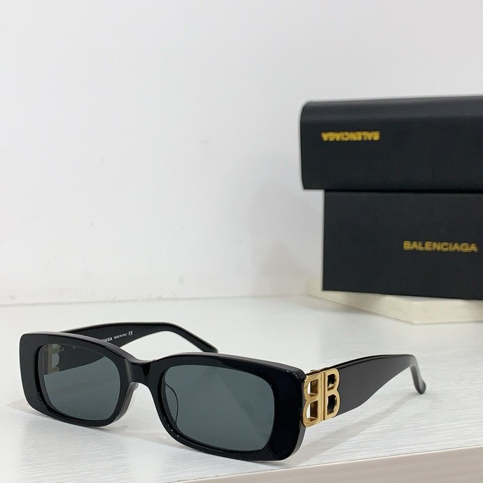 Balenciaga Sunglasses(AAAA)-071