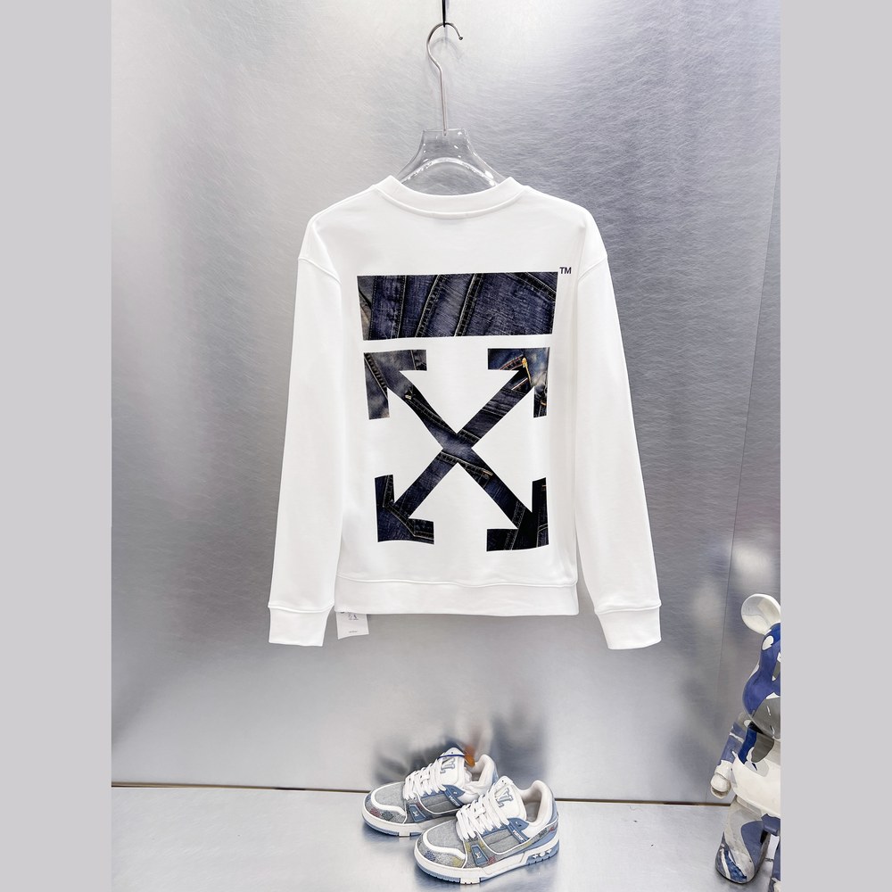 Off White Longsleeve-064