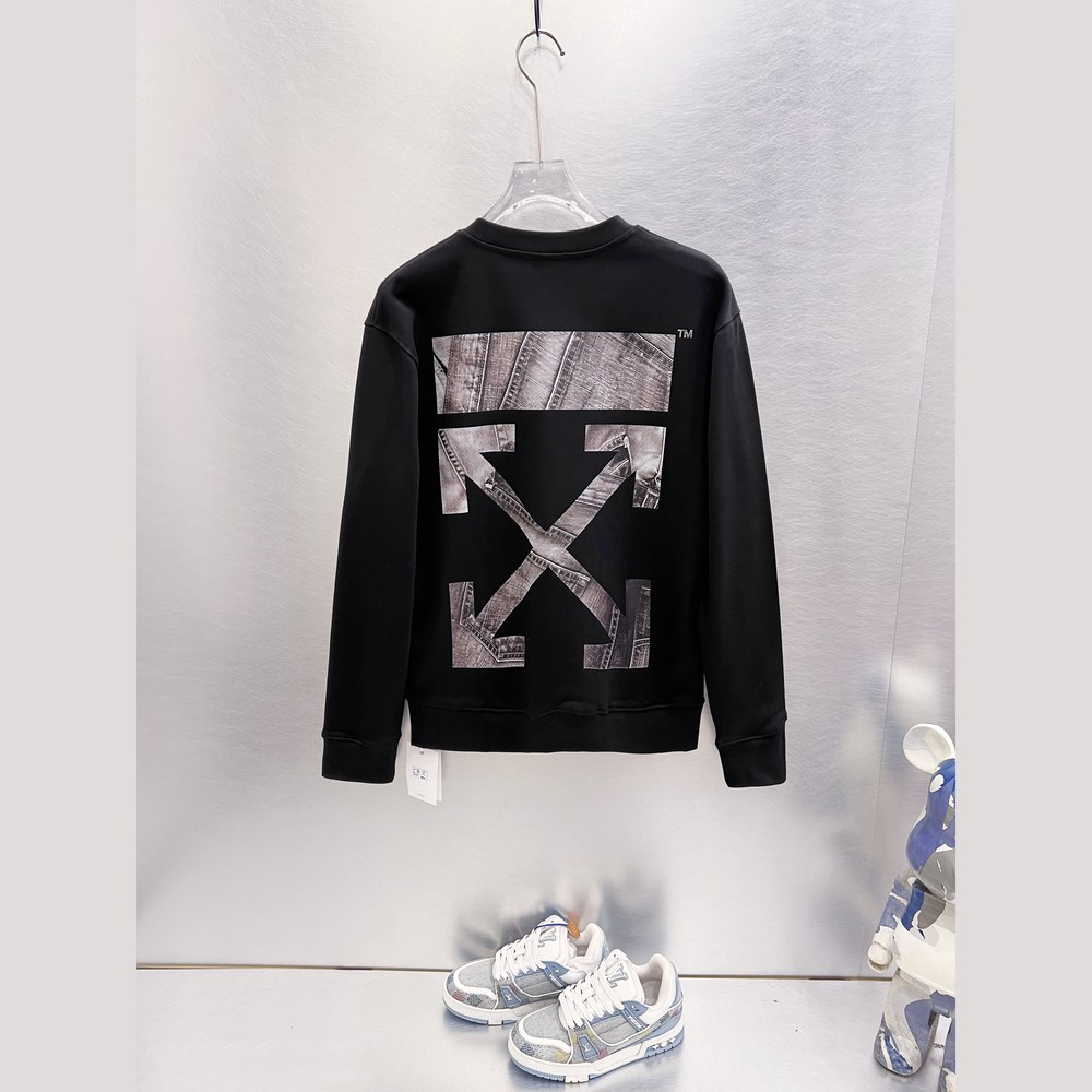 Off White Longsleeve-066