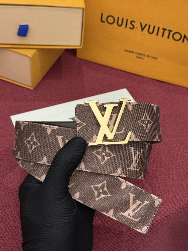 LV Belts(AAAAA)-3610