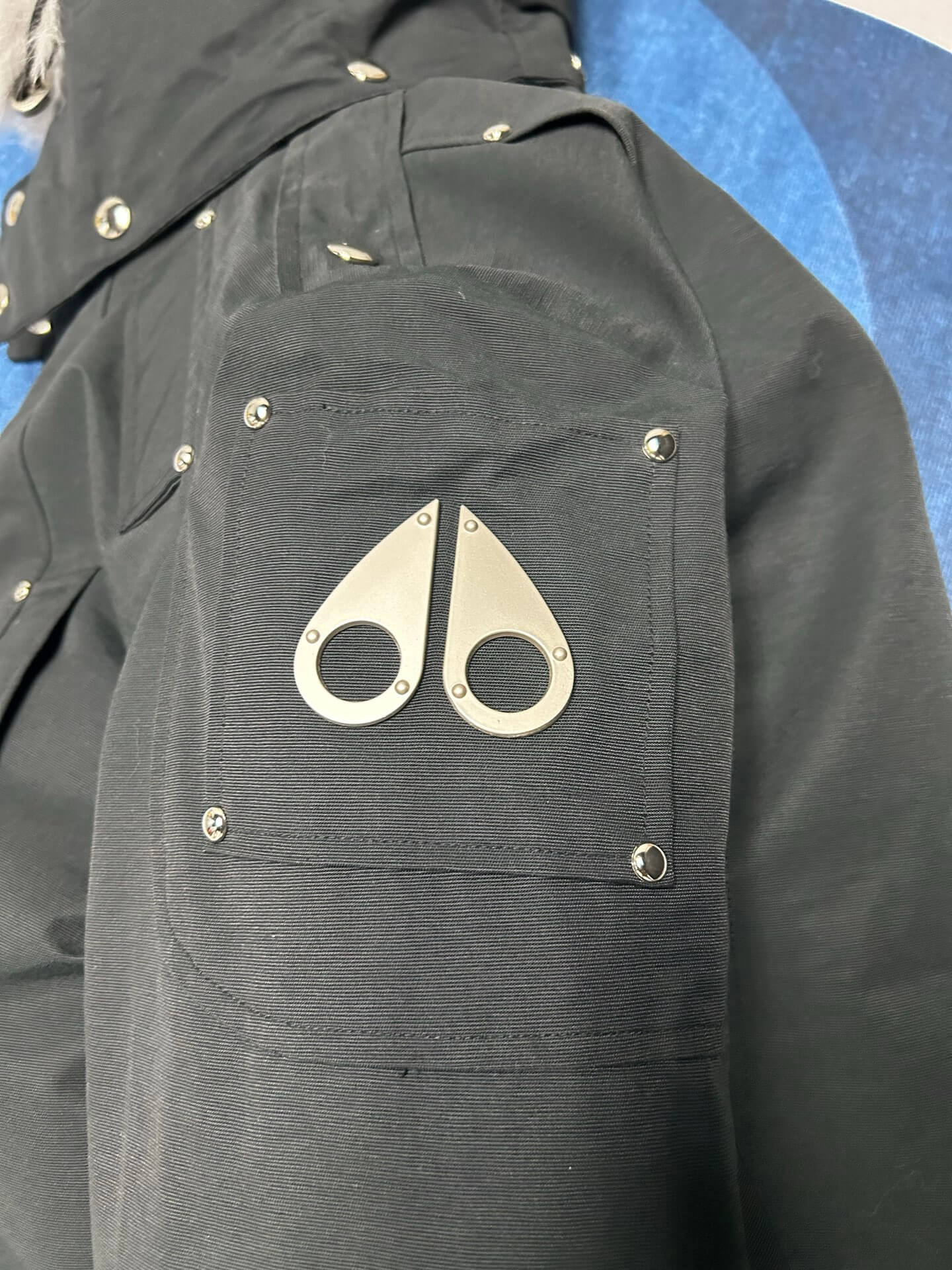 Moose Knuckles Coat-024