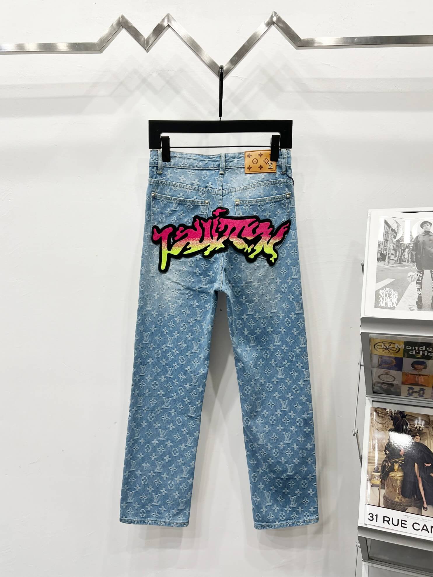 LV Jeans-150