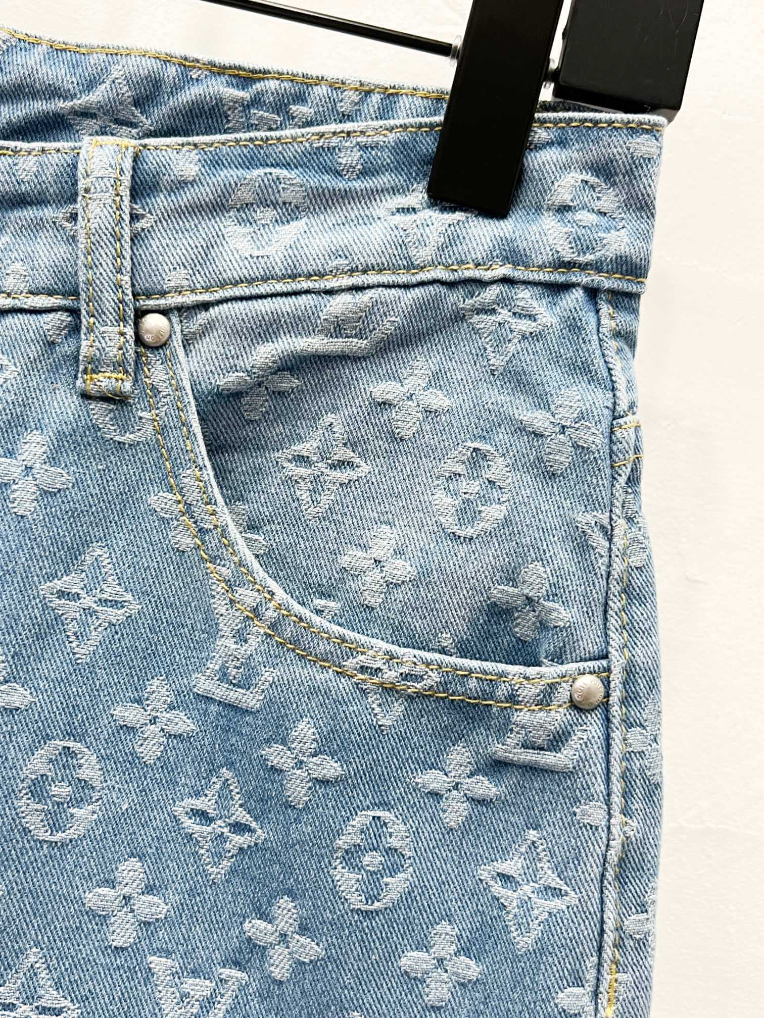 LV Jeans-150