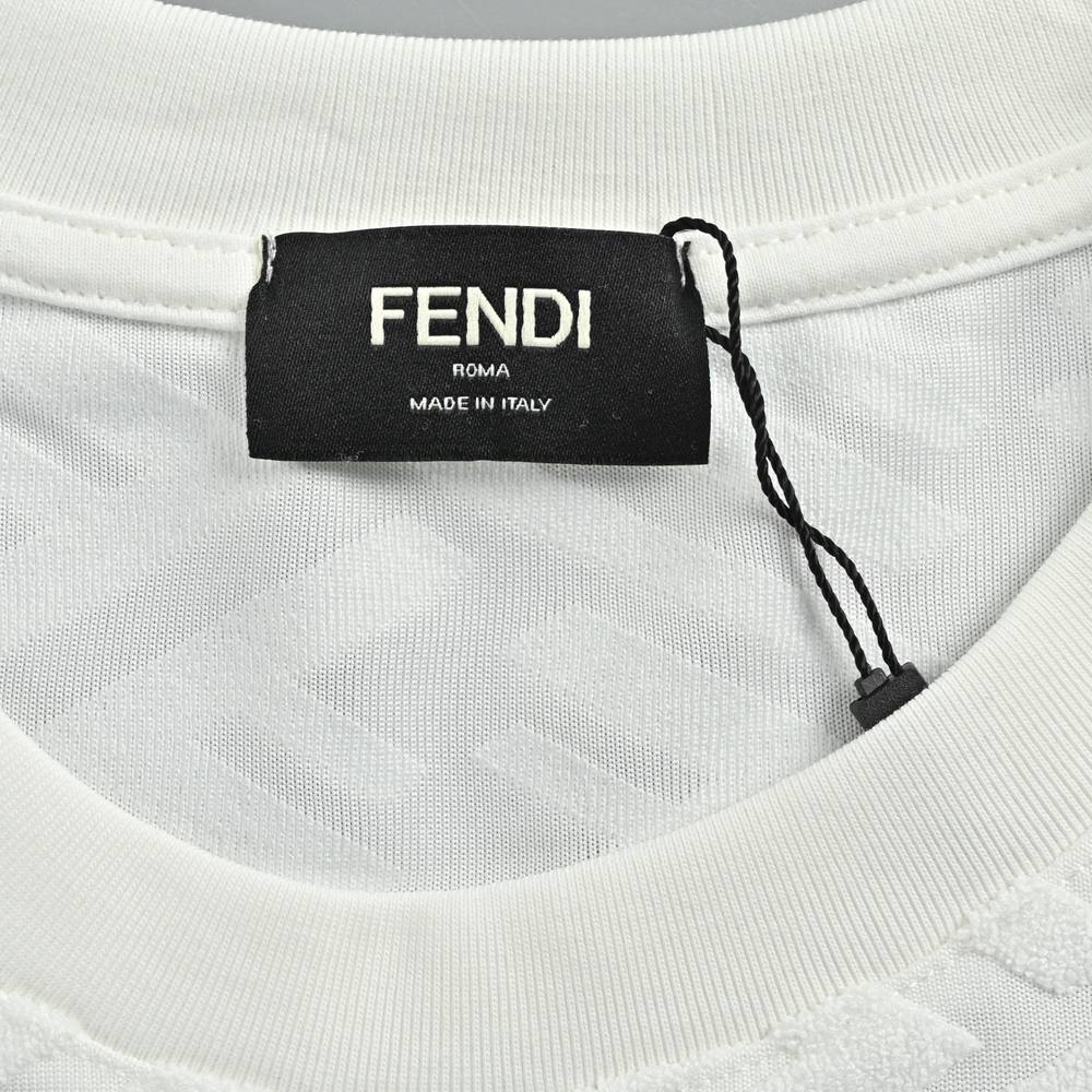 Fendi T-shirts-693