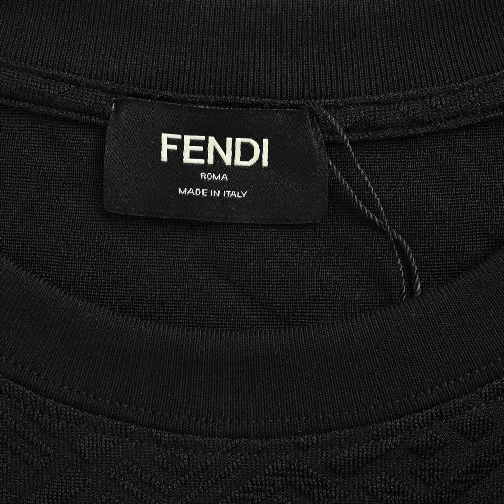 Fendi T-shirts-683