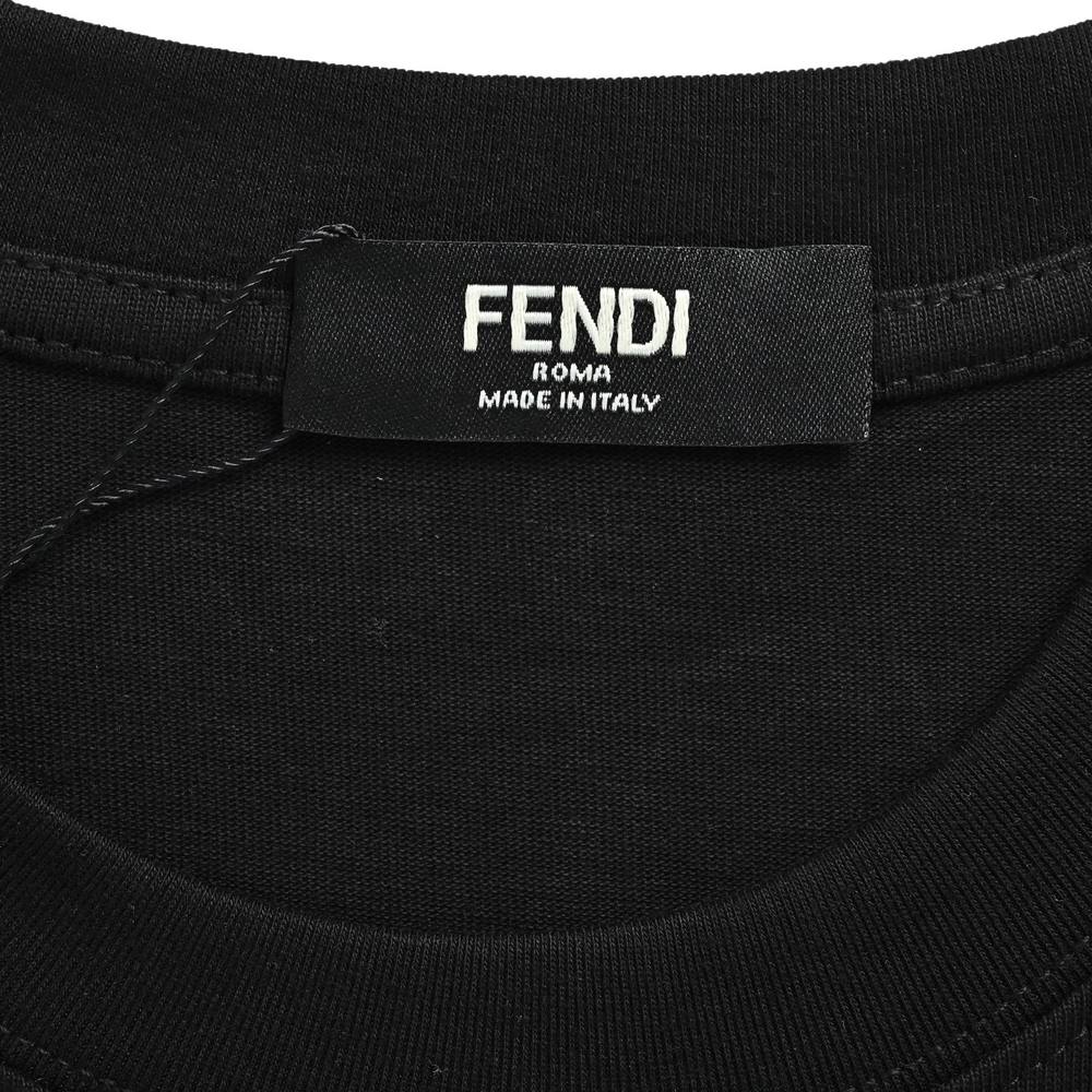 Fendi T-shirts-681