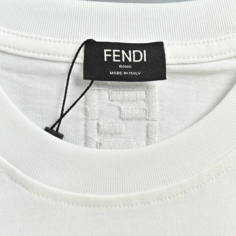 Fendi T-shirts-700